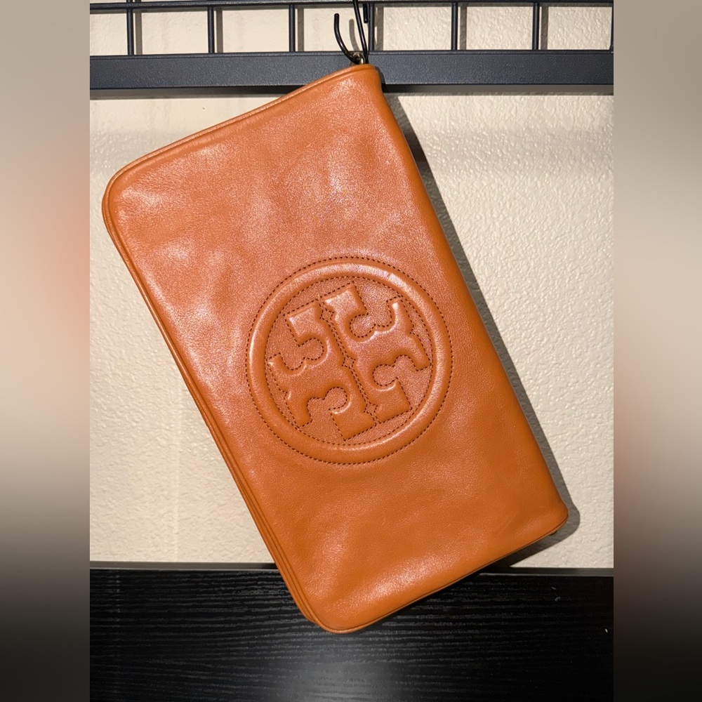 Tory Burch Cognac Leather Logo Zip Clutch/Crossbody
